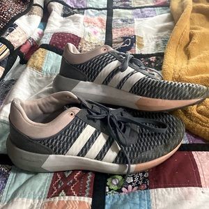 Adidas cloud foam size 8.5